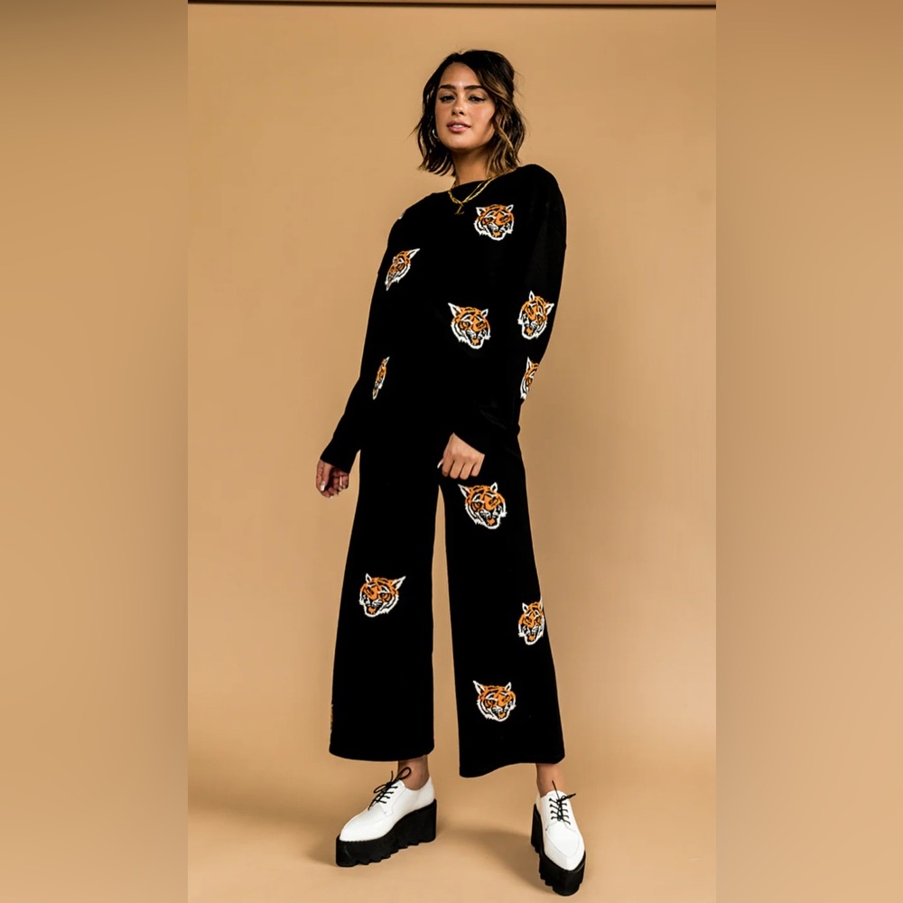 Dressed in Lala Black Tiger Print Women's pant and shirt set playsuit